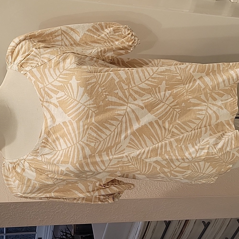 Loft linen blend top